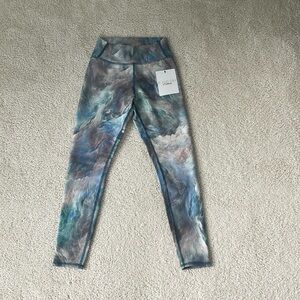 Athletic Yoga pants NWT